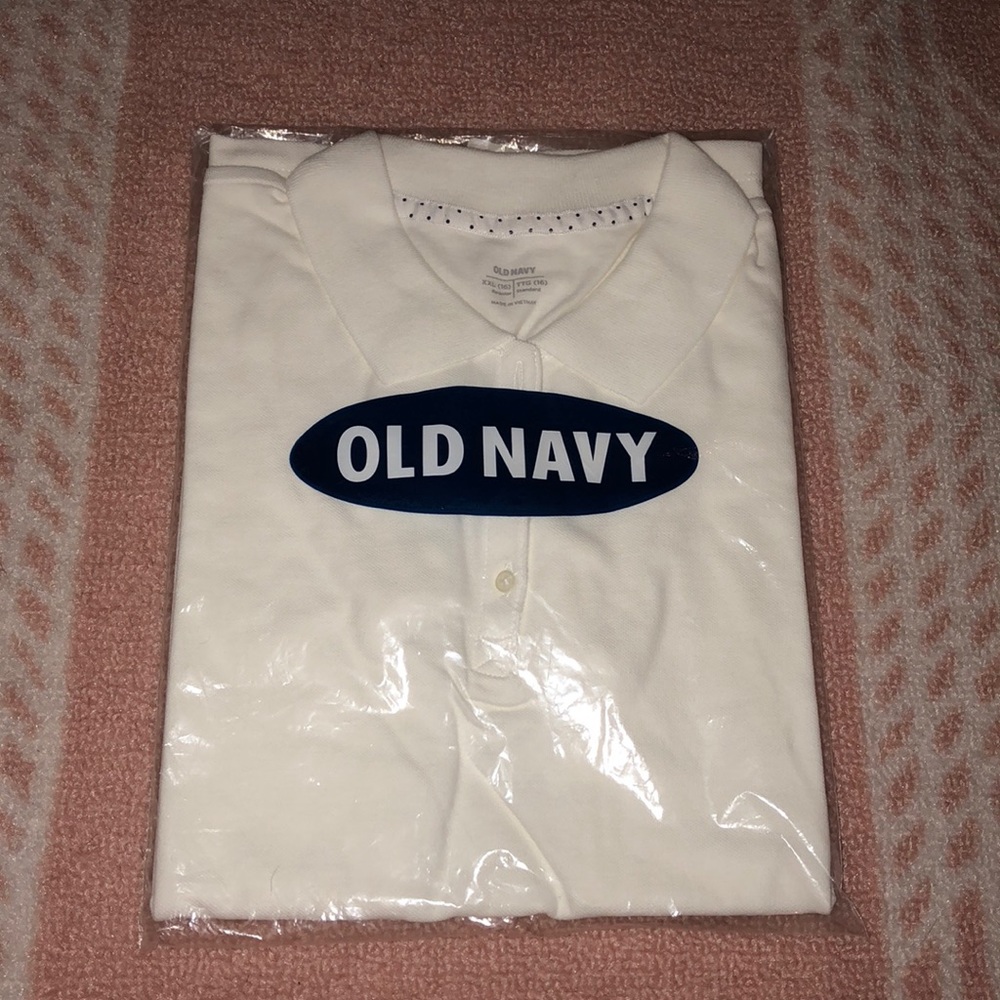 Old navy school shirt never been worn